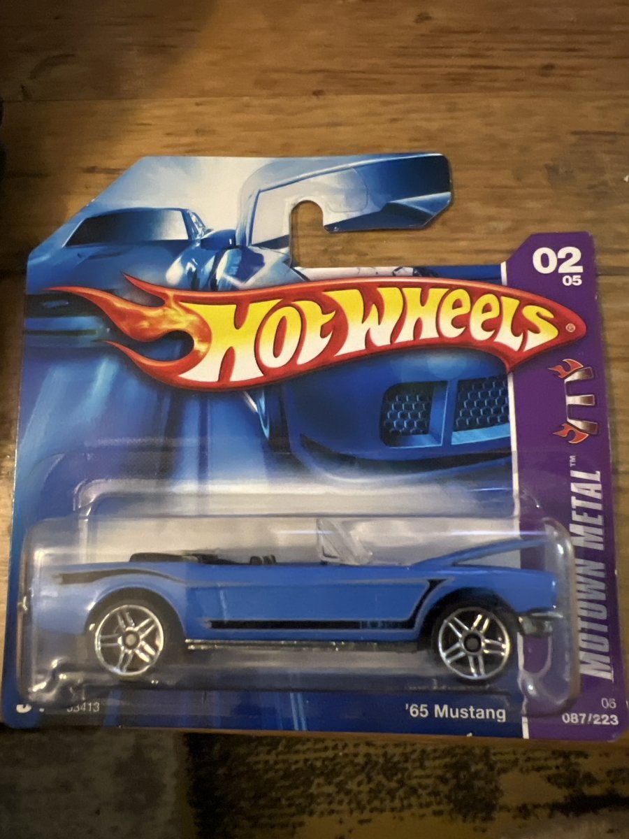 2006 65 Mustang Convertible Blue: Short Card: Image 2