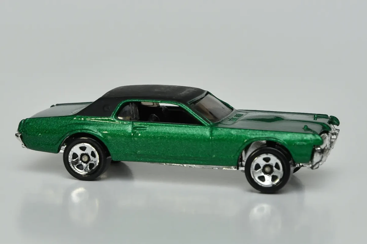 2006 1968 Mercury Cougar Green: No Package: Image 2