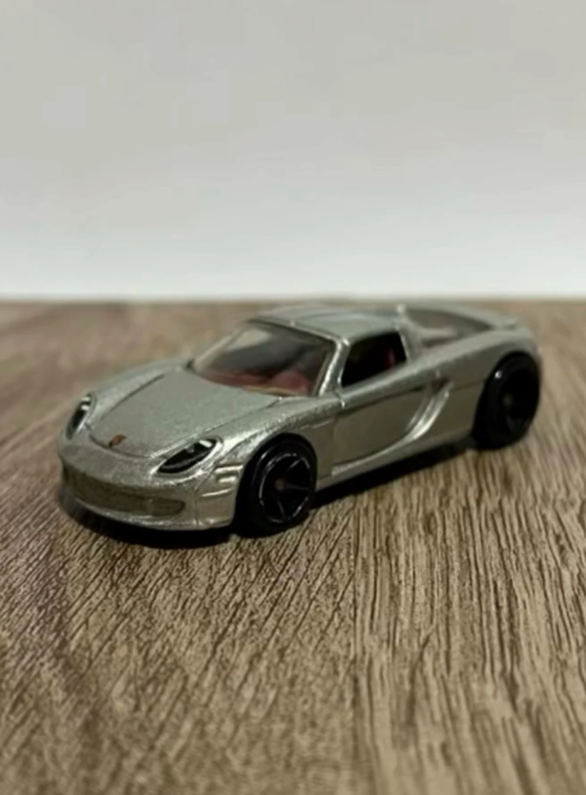 2006 Porsche Carrera GT Silver: No Package: Image 2