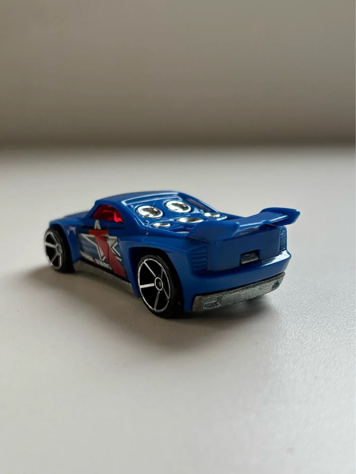 2007 Bassline Blue: No Package: Image 3