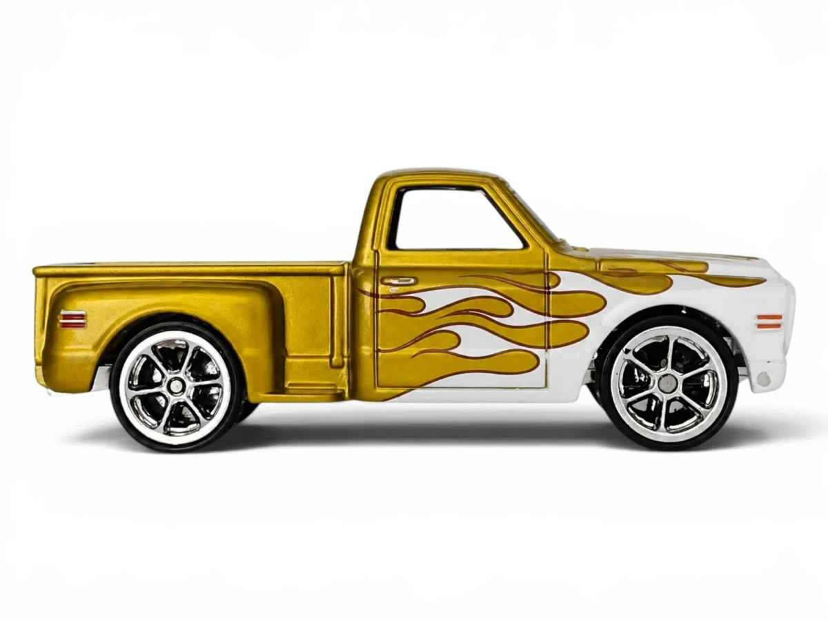 2007 Custom '69 Chevy Gold: No Package: Image 2