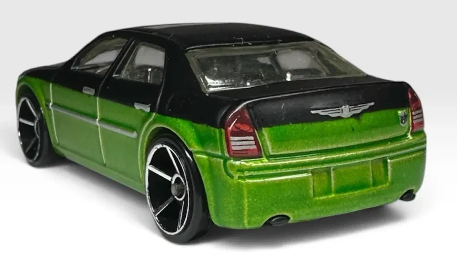 2008 Chrysler 300C Black: No Package: Image 4