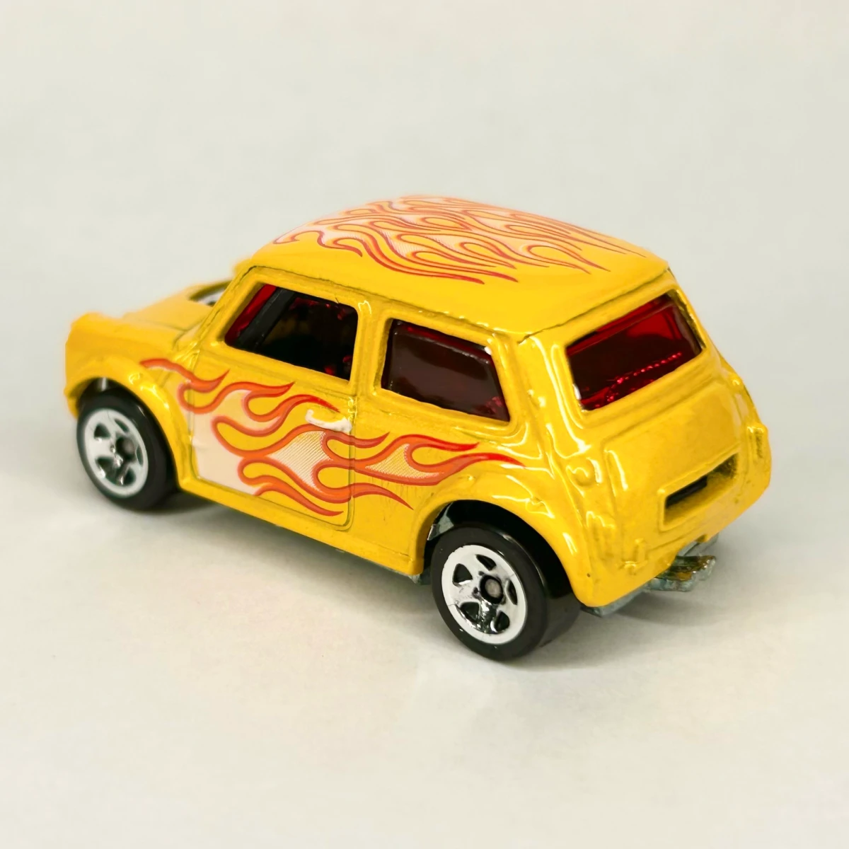 2009 Morris Mini Yellow: No Package: Image 4