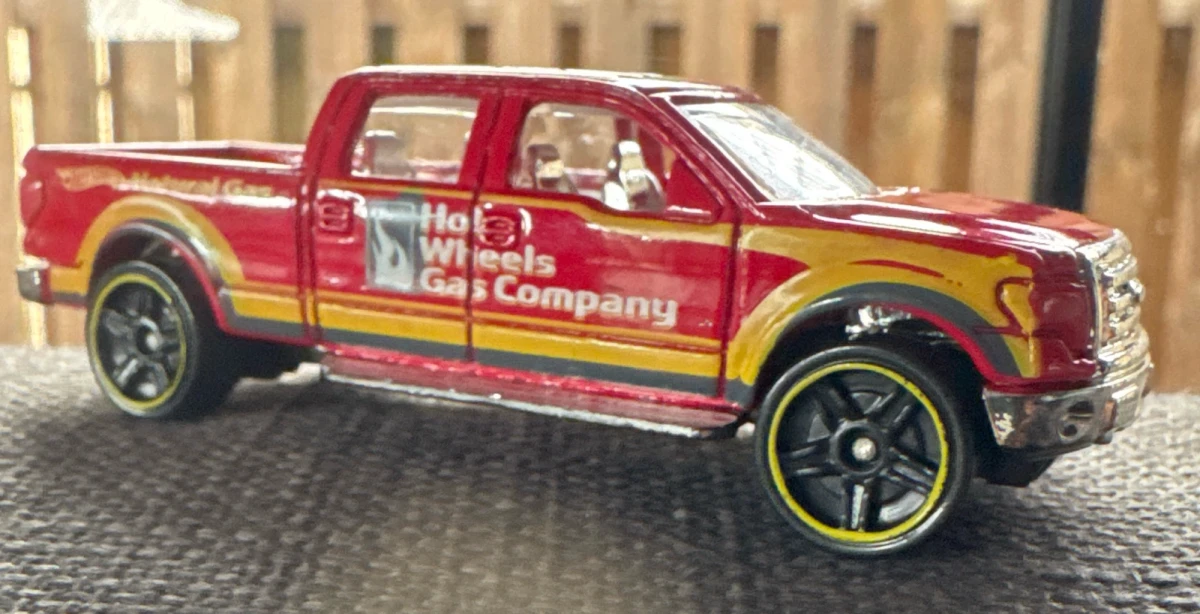 2010 09 Ford F-150 Red: No Package: Image 2