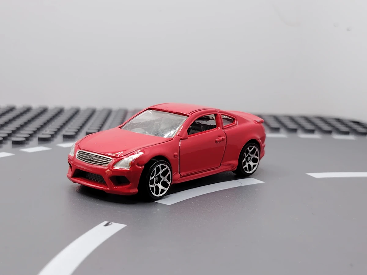 2010 10 Infiniti G37 Red: No Package: Image 2