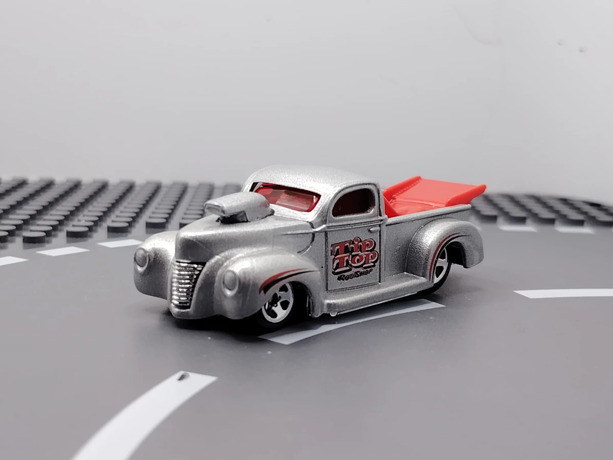 2010 40 Ford Pickup Silver: No Package: Image 3