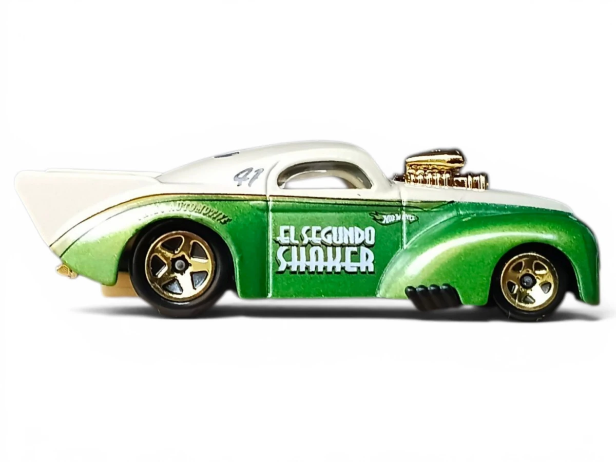 2011 41 Willys Beige: No Package: Image 2