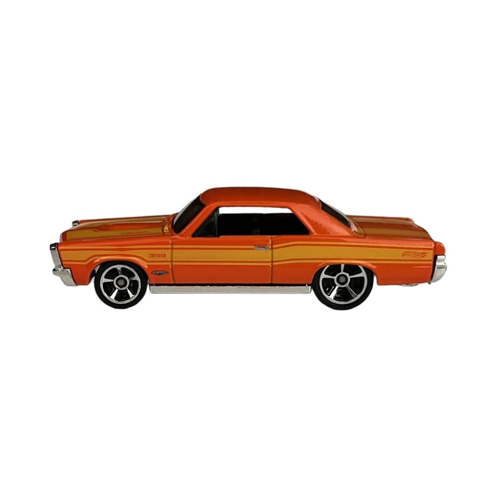 2011 65 Pontiac GTO Orange: Image 3
