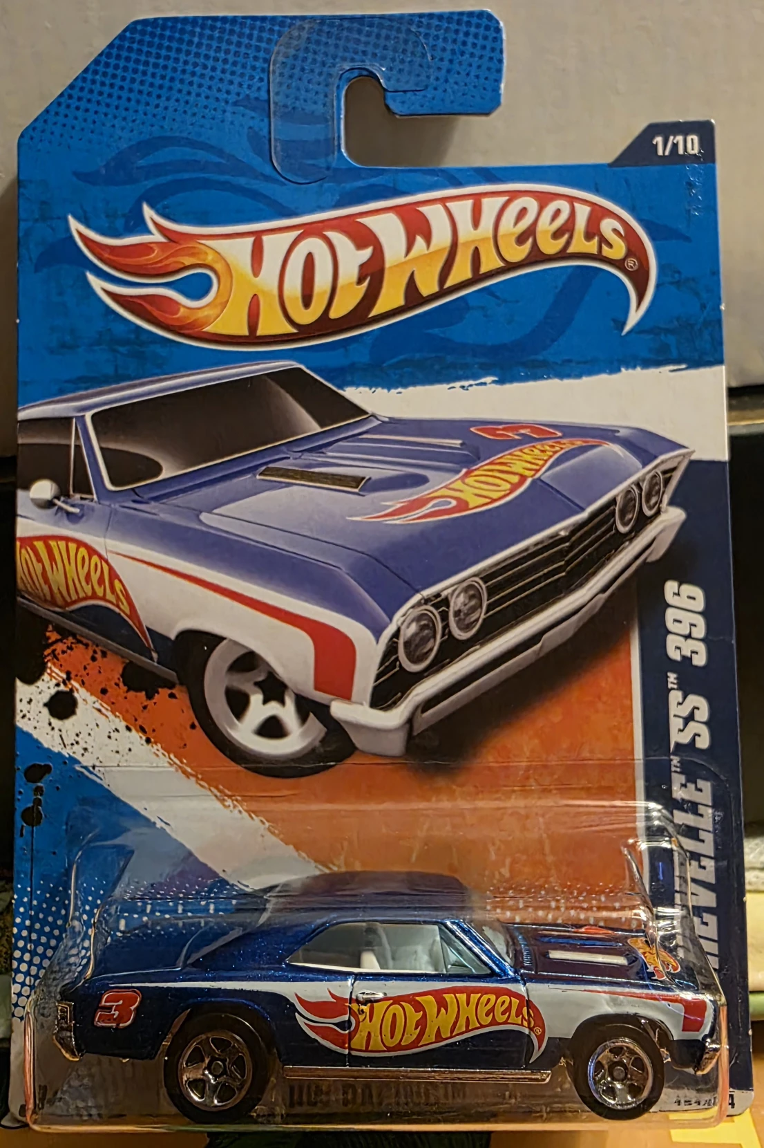 2011 67 Chevelle SS 396 Blue: Long (INT): Image 2