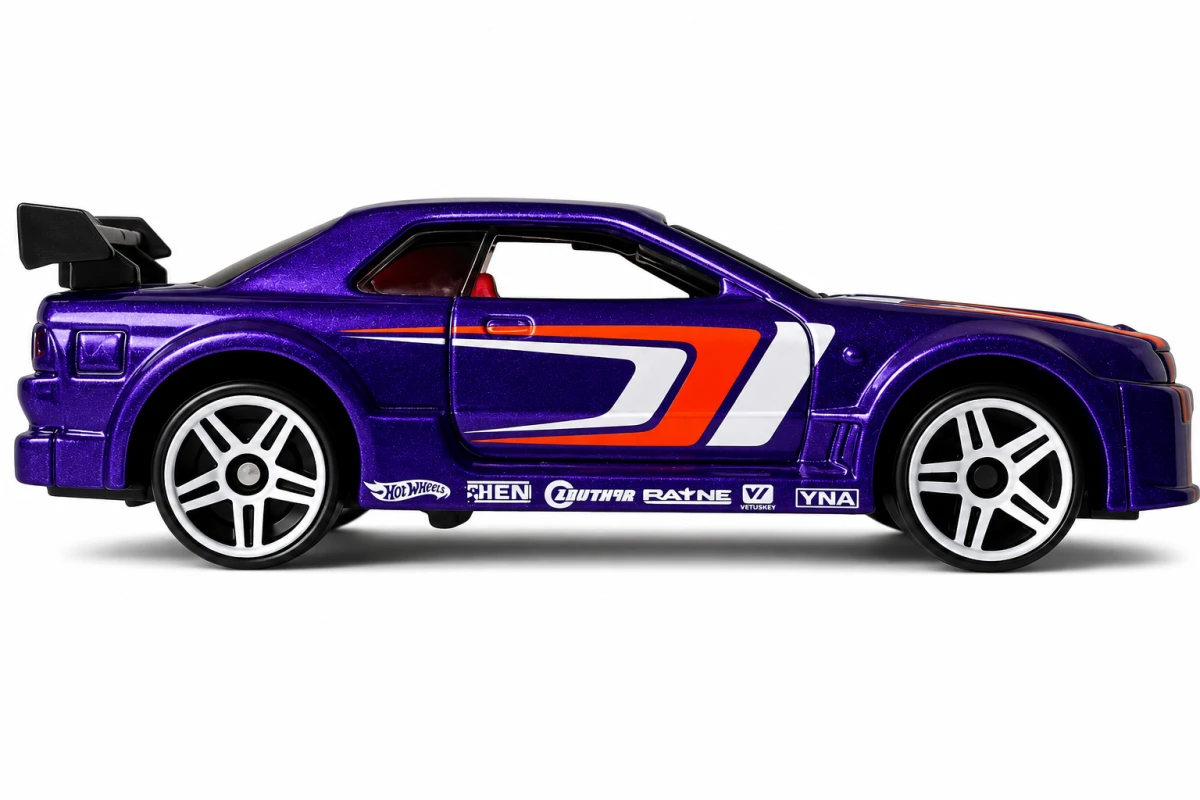 2011 Nissan Skyline Purple: No Package: Image 2