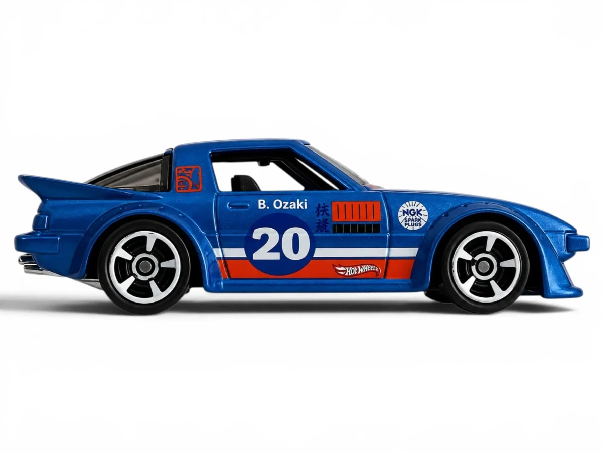 2012 Mazda RX-7 Blue: No Package: Image 2