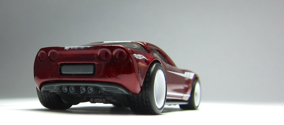 2013 09 Corvette ZR1 Red: Image 3