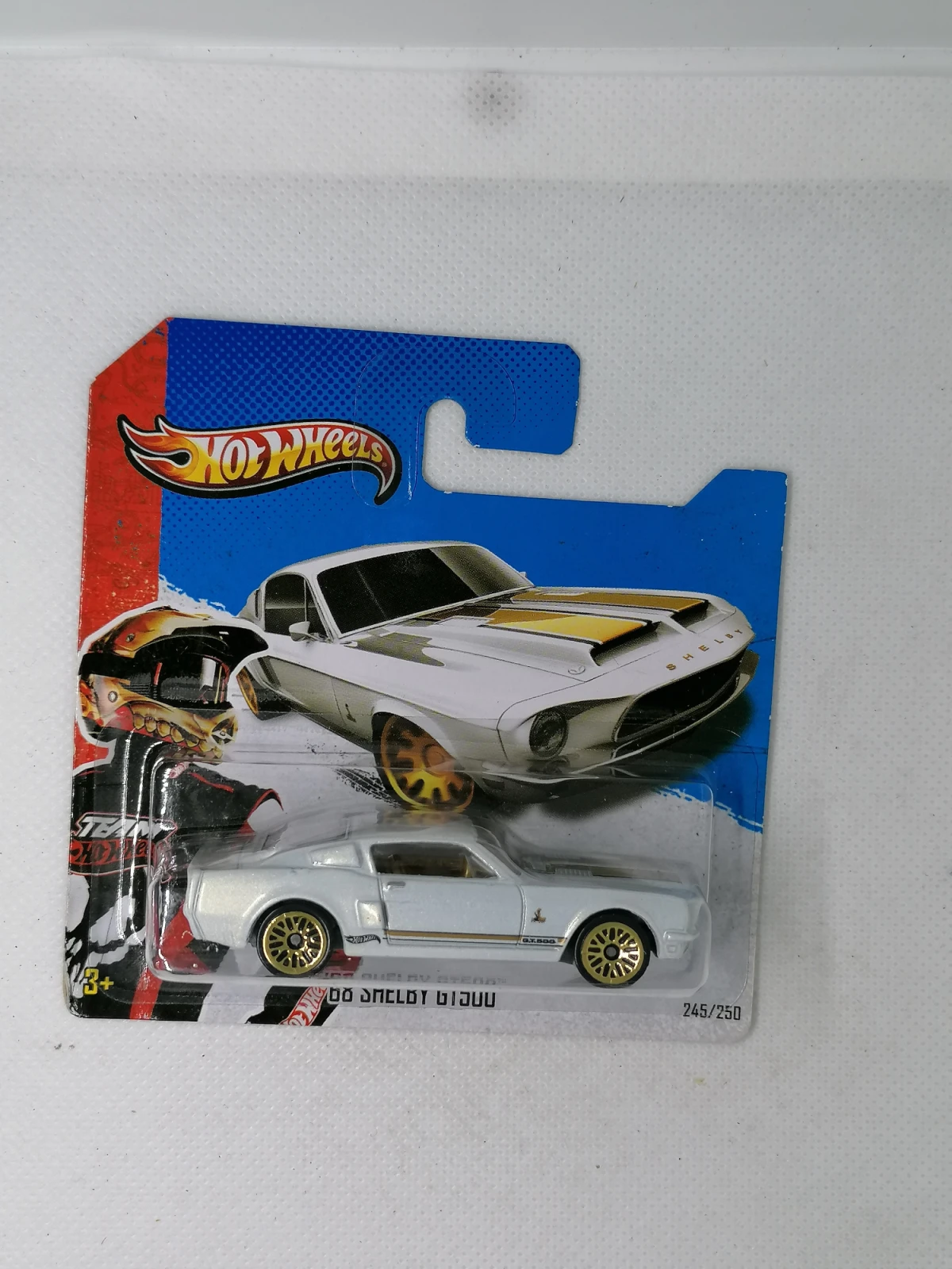 2013 68 Shelby GT500 White: Short: Image 2