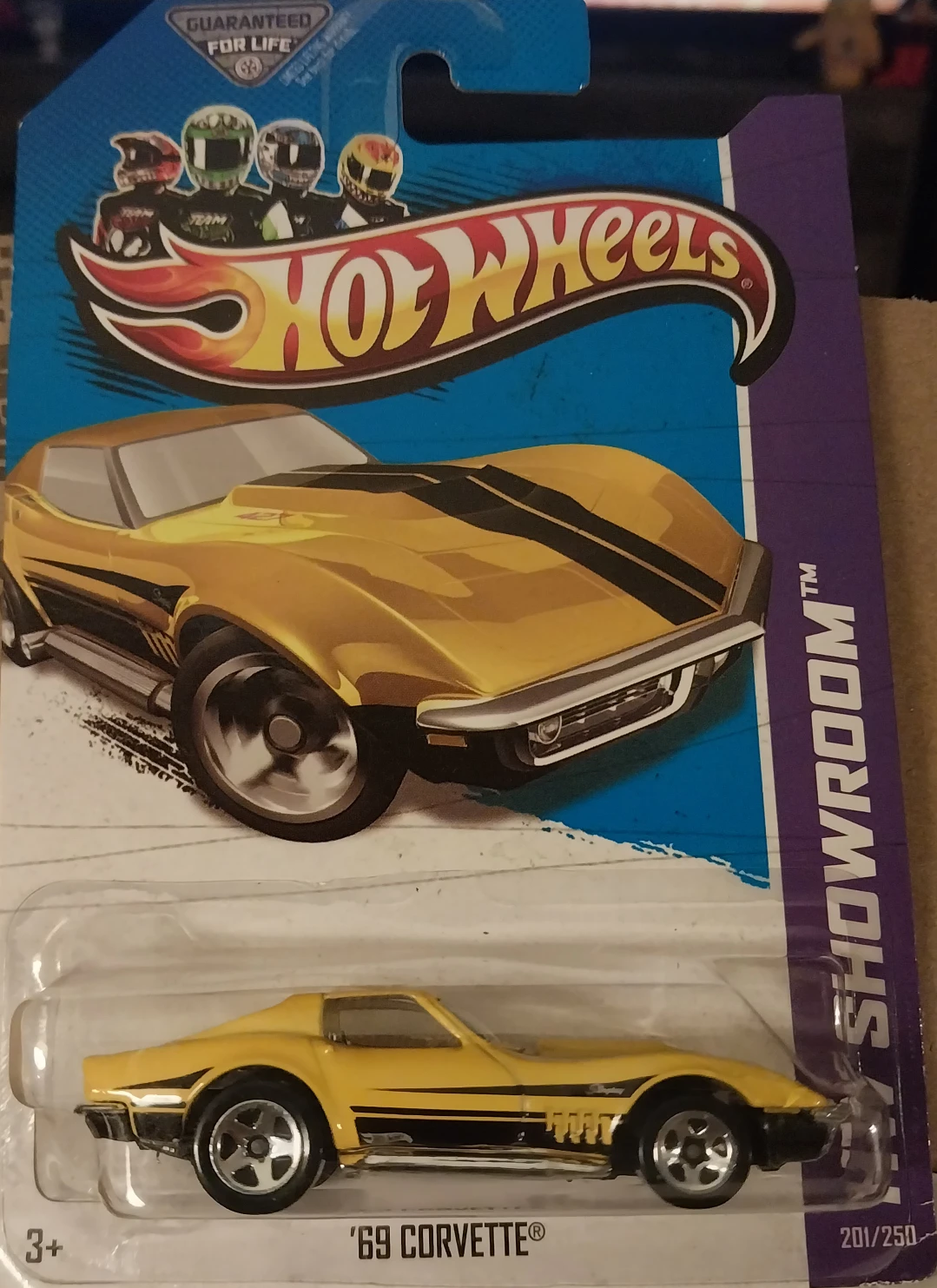 2013 69 Corvette Yellow: Long (US): Image 2