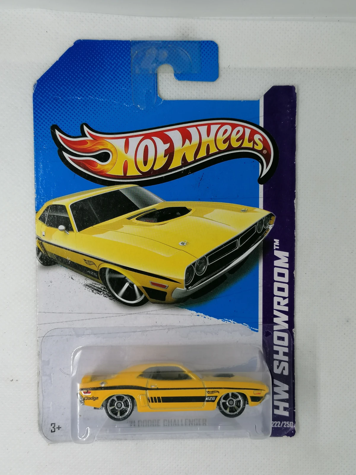 2013 71 Dodge Challenger Yellow: Long (INT): Image 2