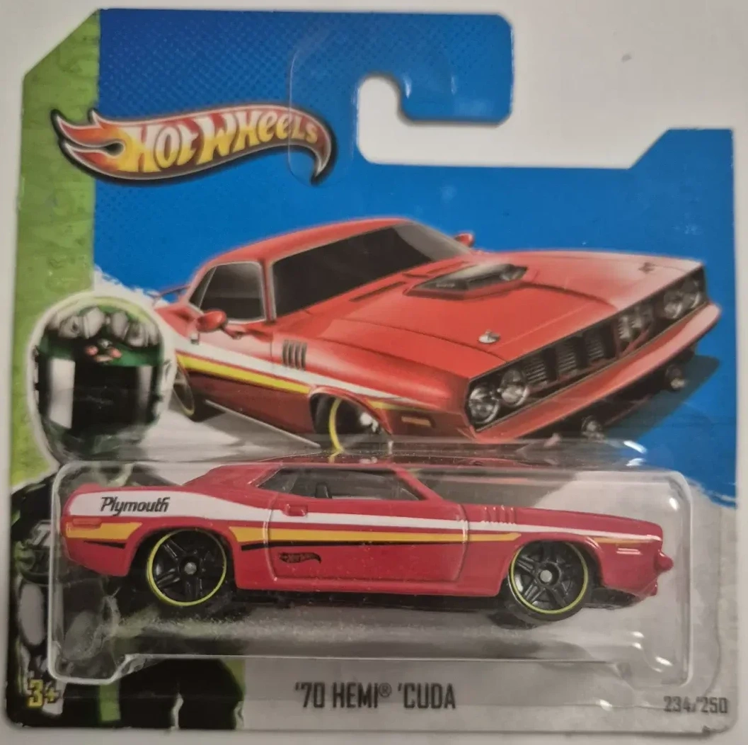 2013 71 Hemi 'Cuda Red: Short: Image 2
