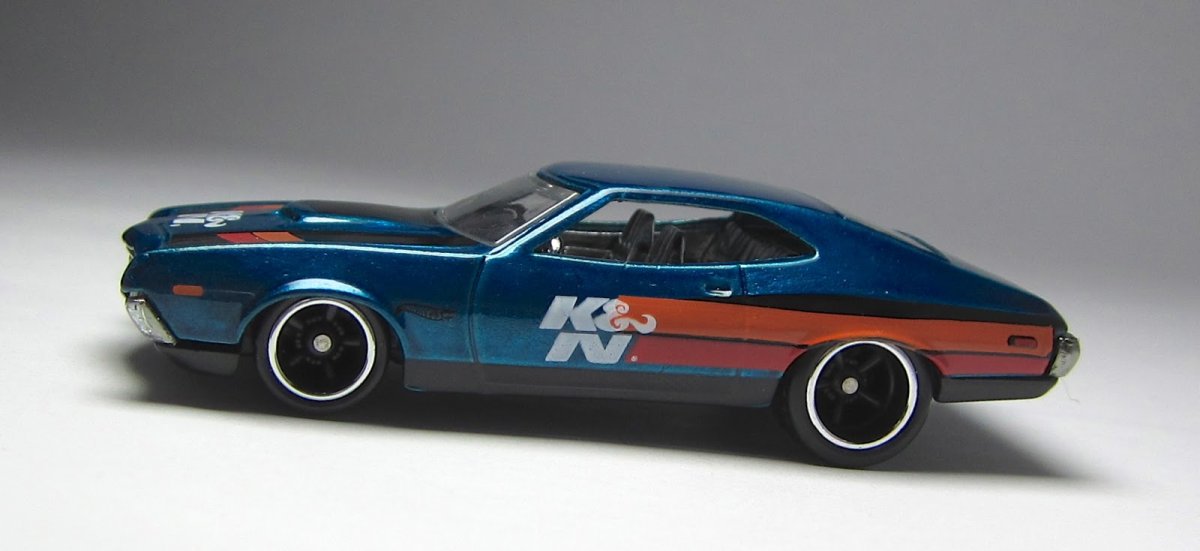 2013 72 Ford Gran Torino Sport Blue: Image 4