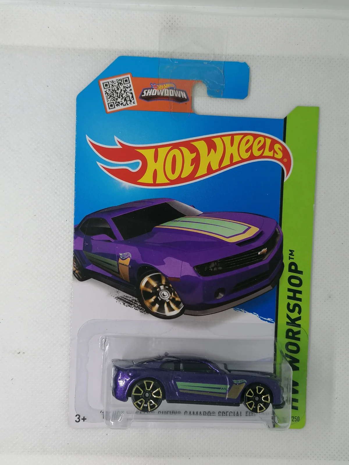 2013 2013 Hot Wheels Chevy Camaro Special Edition Purple: Long (INT): Image 2