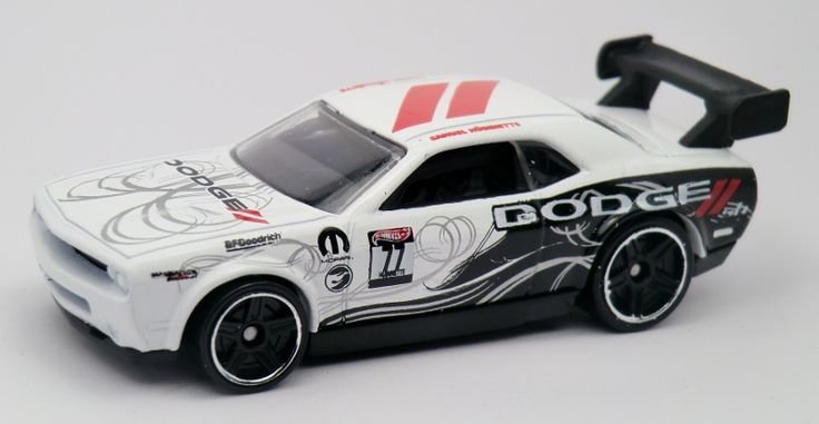 2013 Dodge Challenger Drift Car White: Image 3