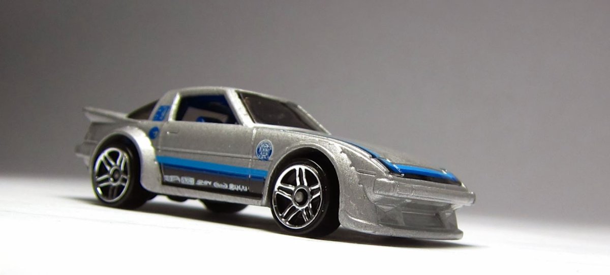 2013 Mazda RX-7 Silver: Image 3