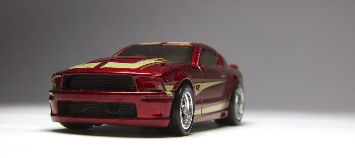 2014 07 Ford Mustang Red: Image 3
