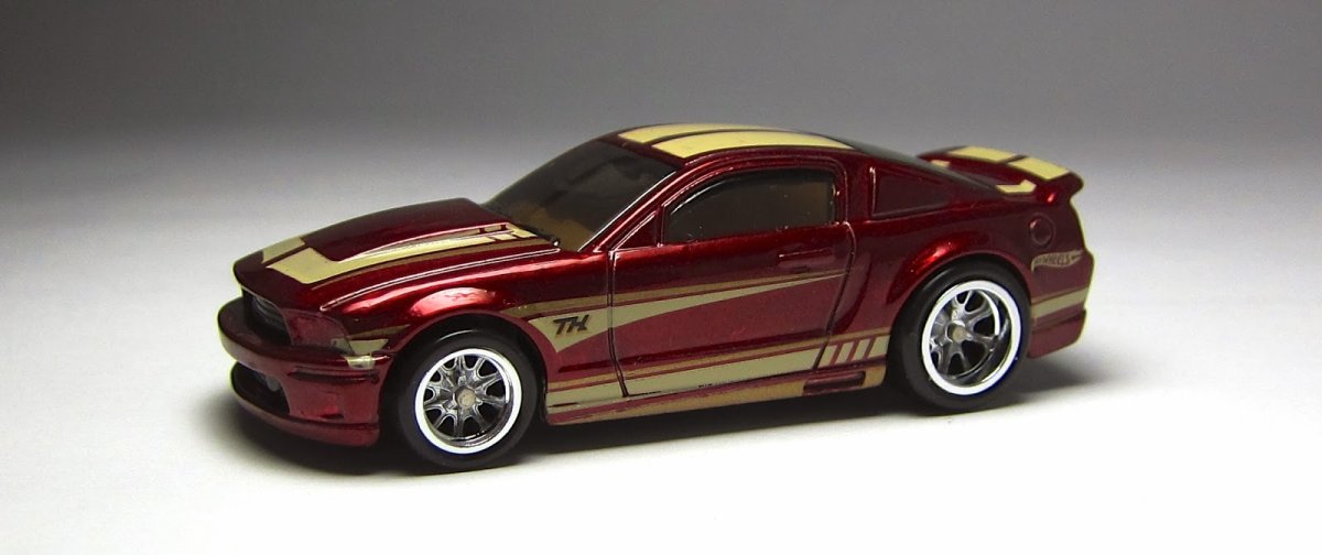 2014 07 Ford Mustang Red: Image 10