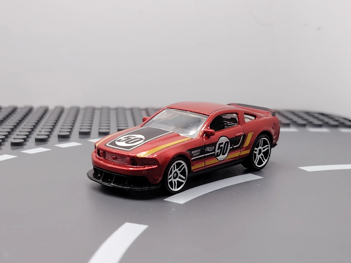 2014 12 Ford Mustang Boss 302 Laguna Seca Red: No Package: Image 2
