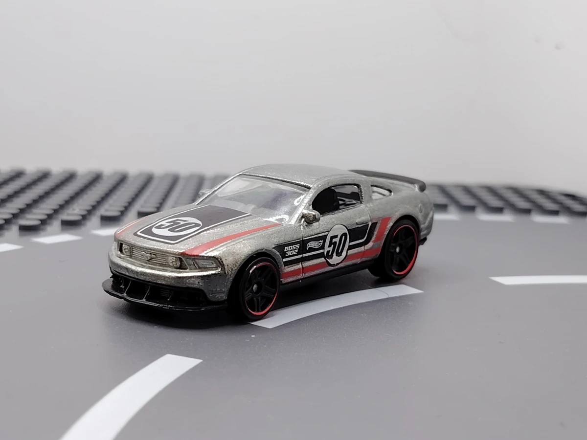 2014 12 Ford Mustang Boss 302 Laguna Seca ZAMAC: No Package: Image 2
