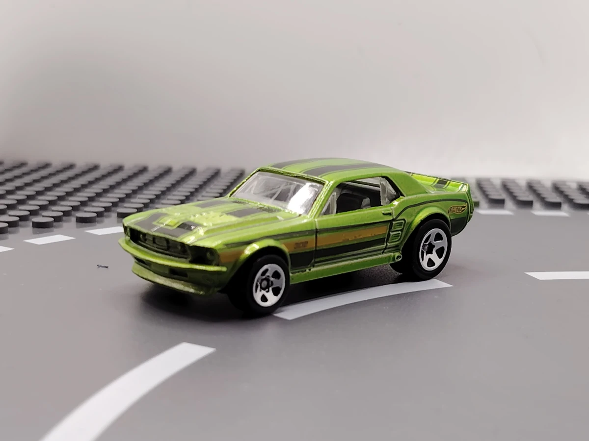 2014 67 Ford Mustang Coupe Green: No Package: Image 3