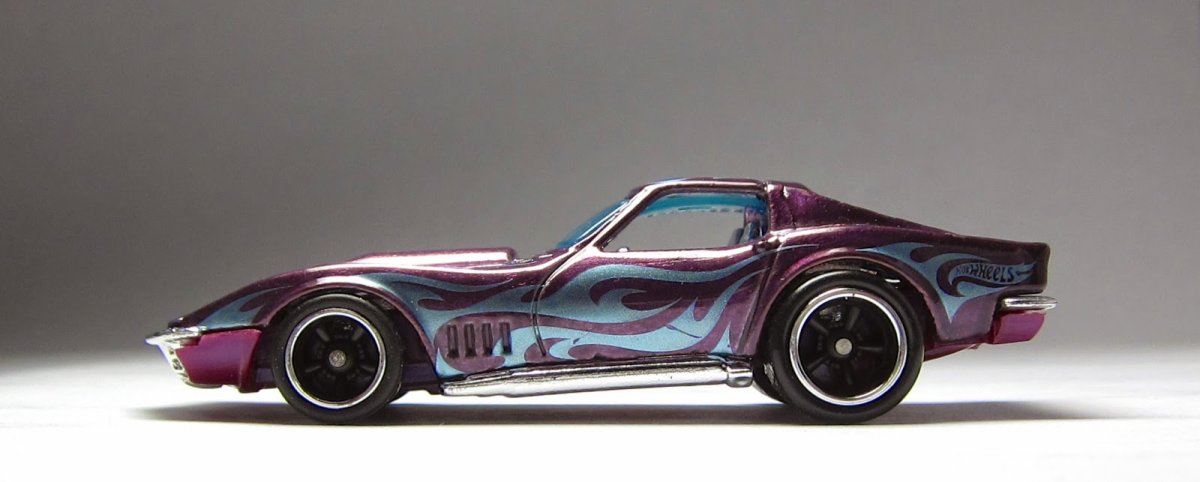 2014 69 Corvette Purple: Image 3