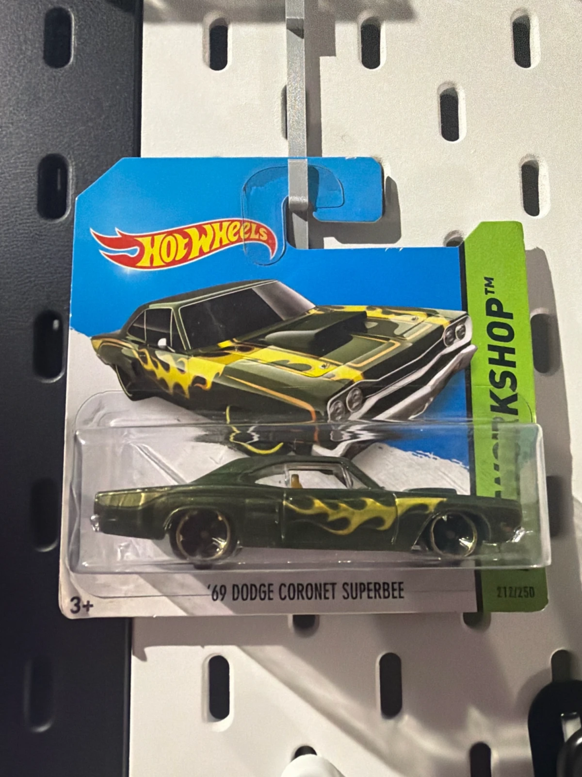 2014 69 Dodge Coronet Superbee Green: Short: Image 2