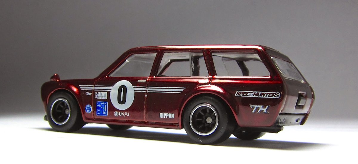 2014 71 Datsun Bluebird 510 Wagon Red: Image 8