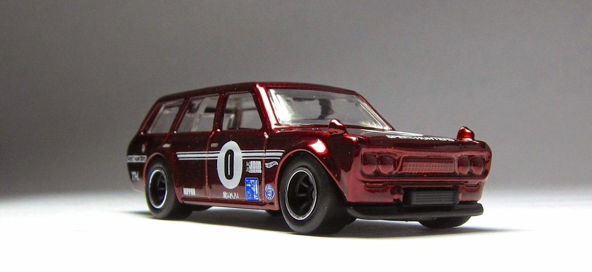 2014 71 Datsun Bluebird 510 Wagon Red: Image 2