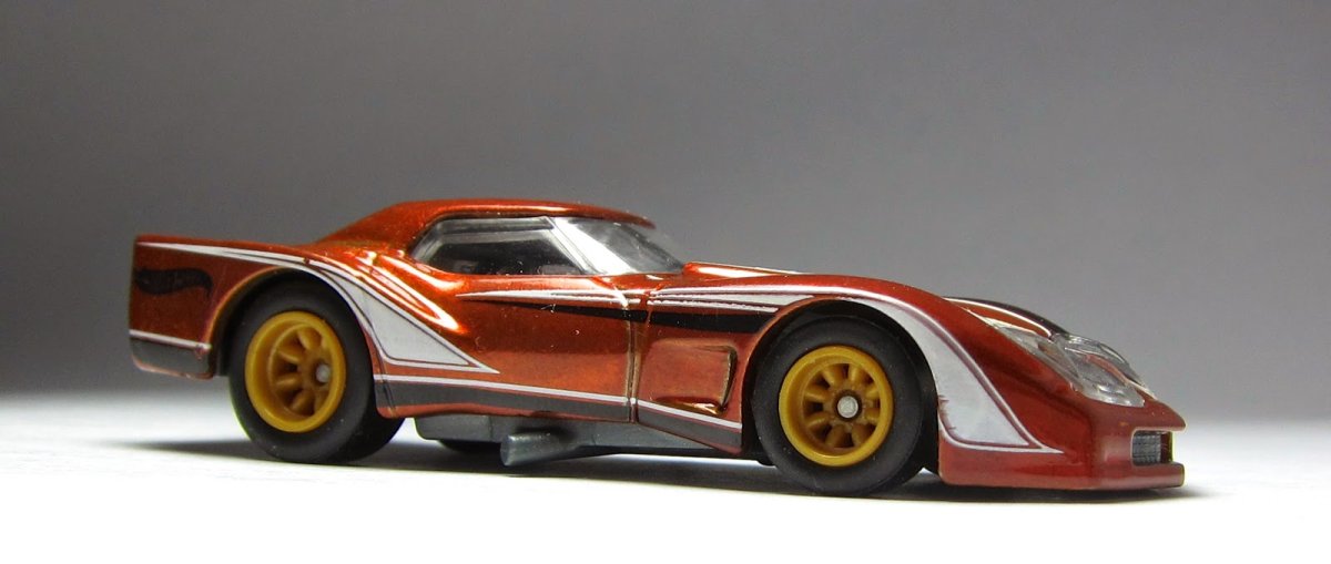 2014 76 Greenwood Corvette Orange: Image 10
