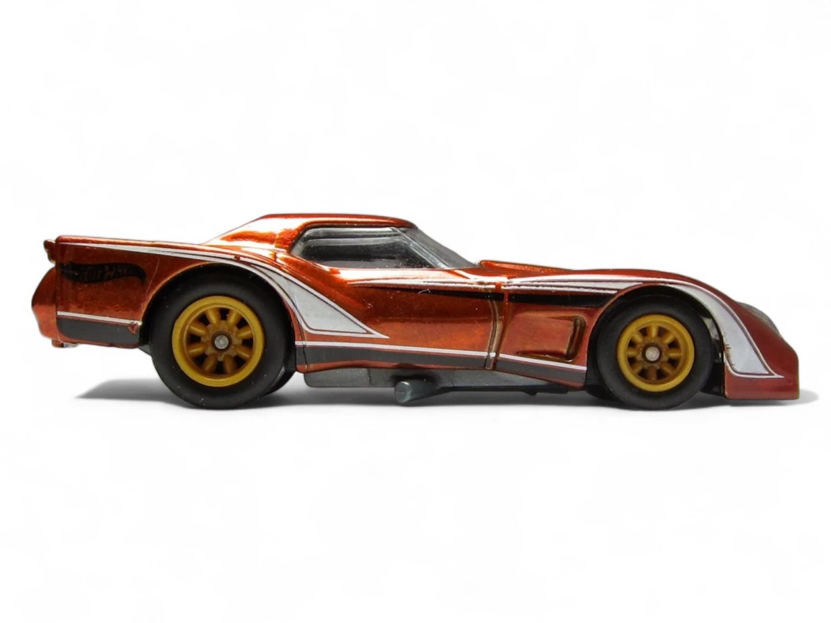 2014 76 Greenwood Corvette Orange: No Package: Image 11