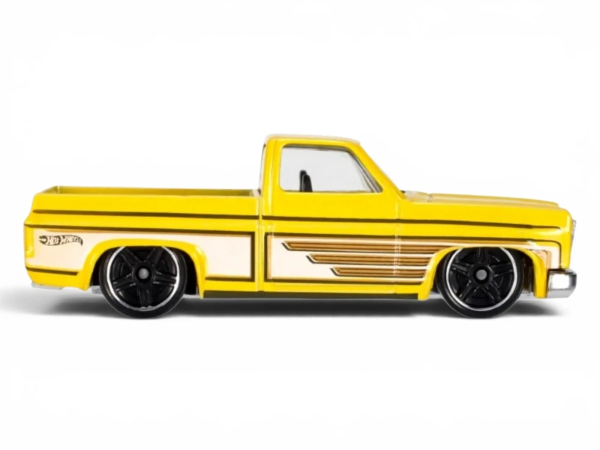 2014 83 Chevy Silverado Yellow: No Package: Image 2