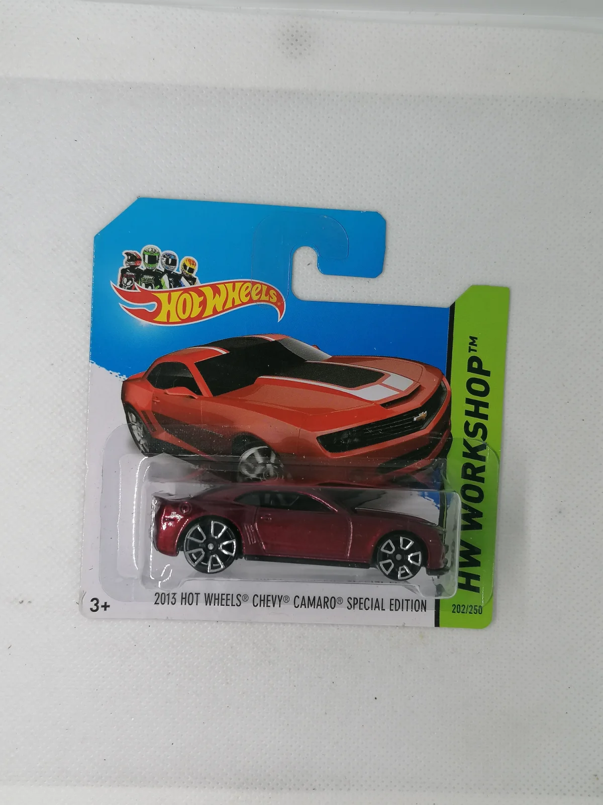 2014 2013 Hot Wheels Chevy Camaro Special Edition Red: Short: Image 3