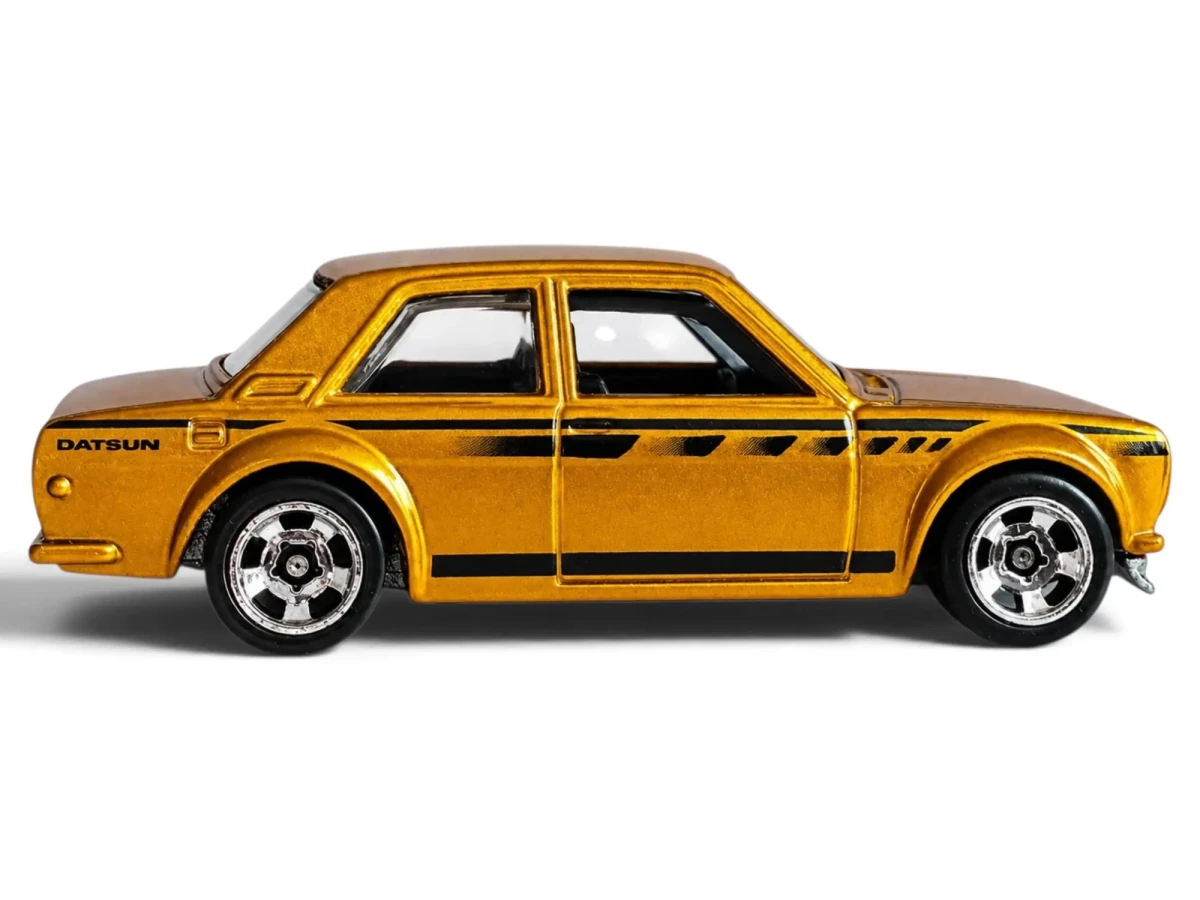2014 Datsun Bluebird 510 Gold: No Package: Image 2