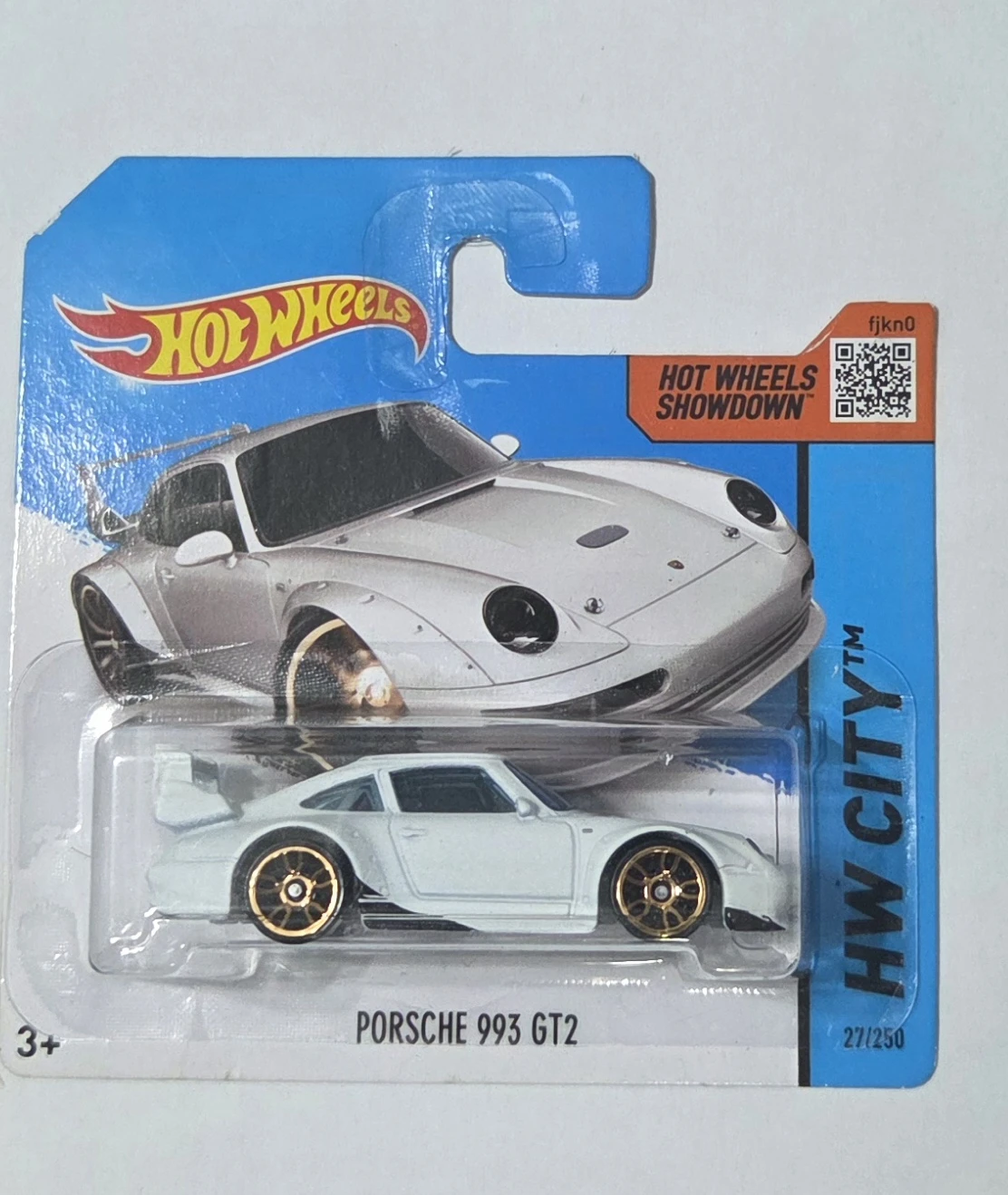 2014 Porsche 993 GT2 White: Short: Image 3
