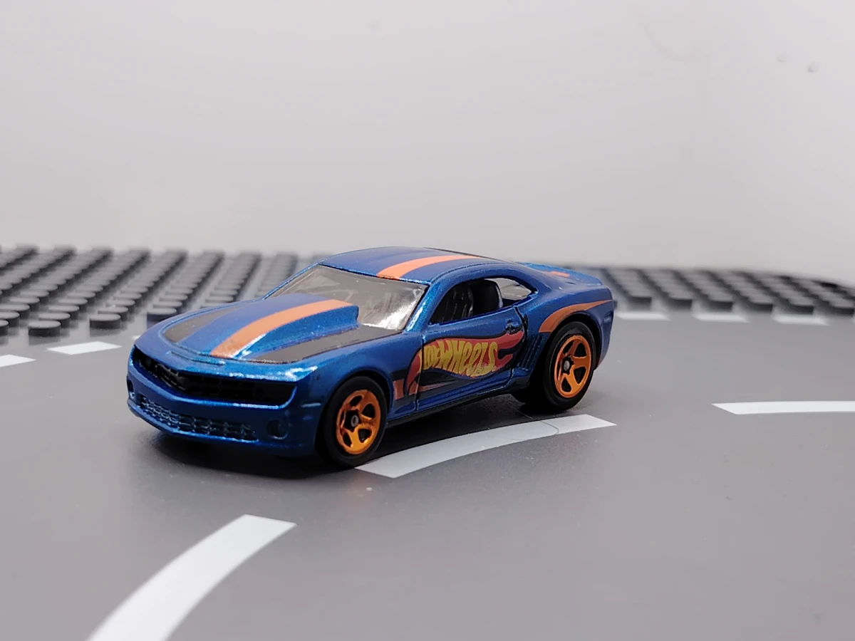 2015 13 Copo Camaro Blue: No Package: Image 3