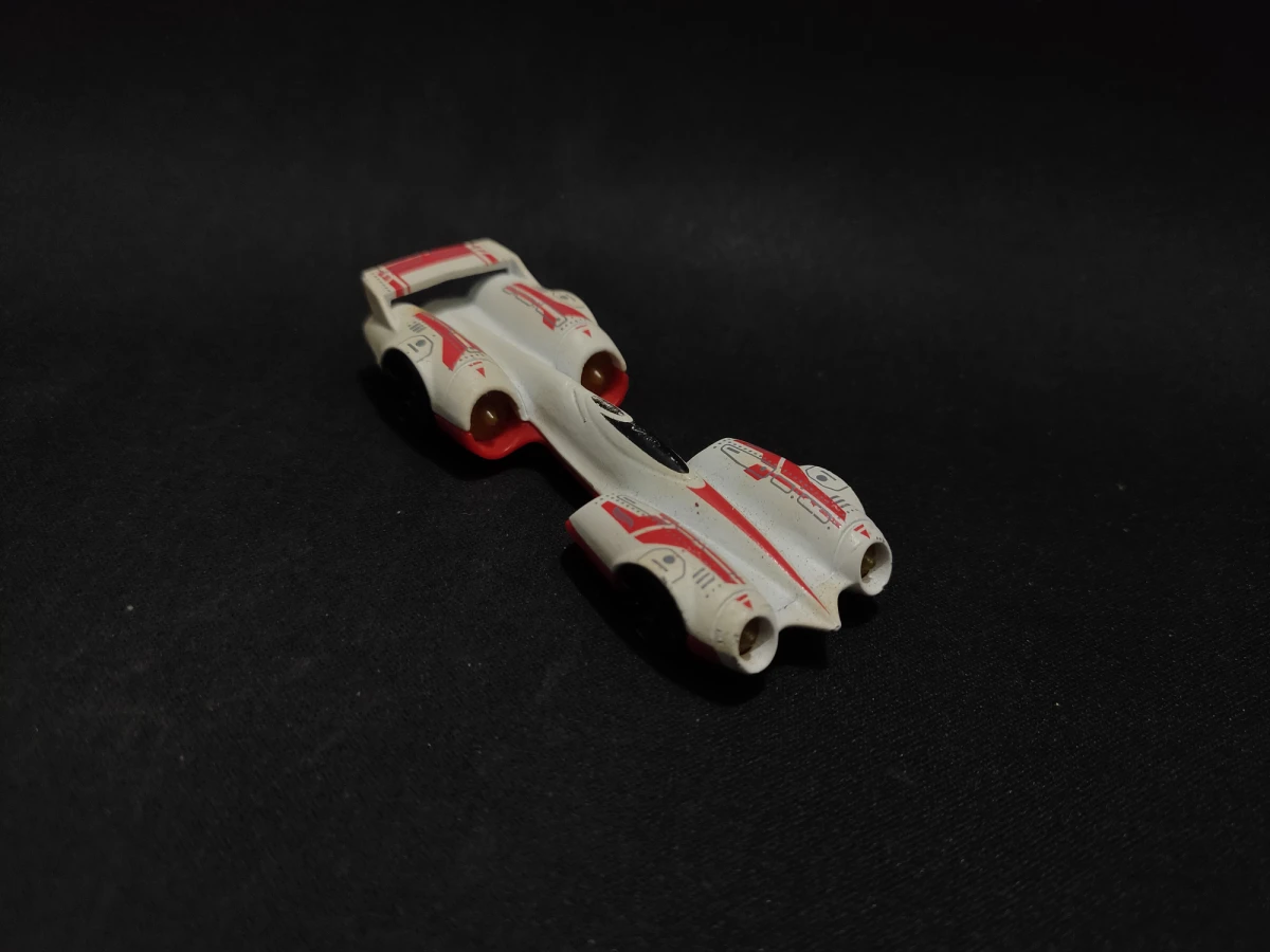 2015 4ward Speed White: No Package: Image 2