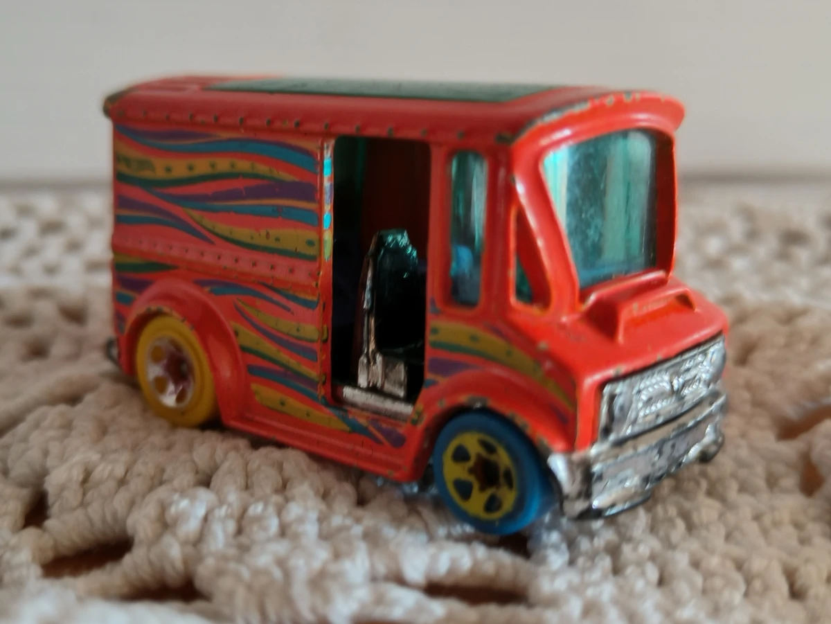 2015 Bread Box Orange: No Package: Image 2