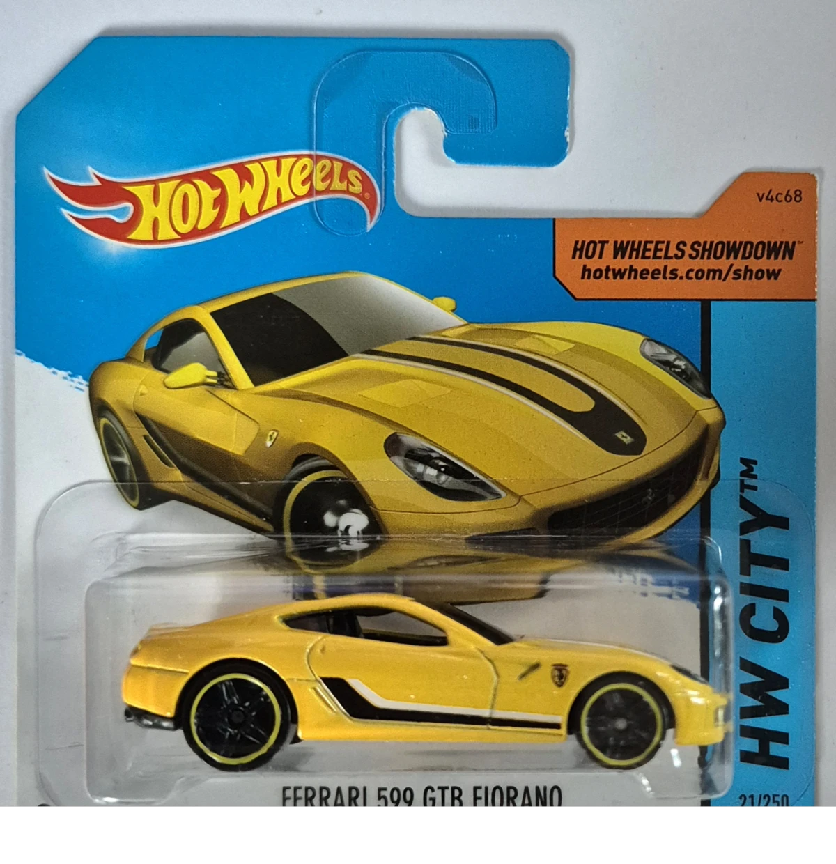 2015 Ferrari 599 GTB Fiorano Yellow: Short: Image 2