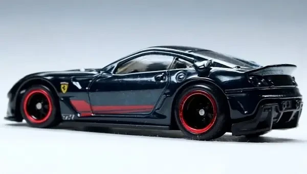 2015 Ferrari 599XX Black: No Package: Image 4