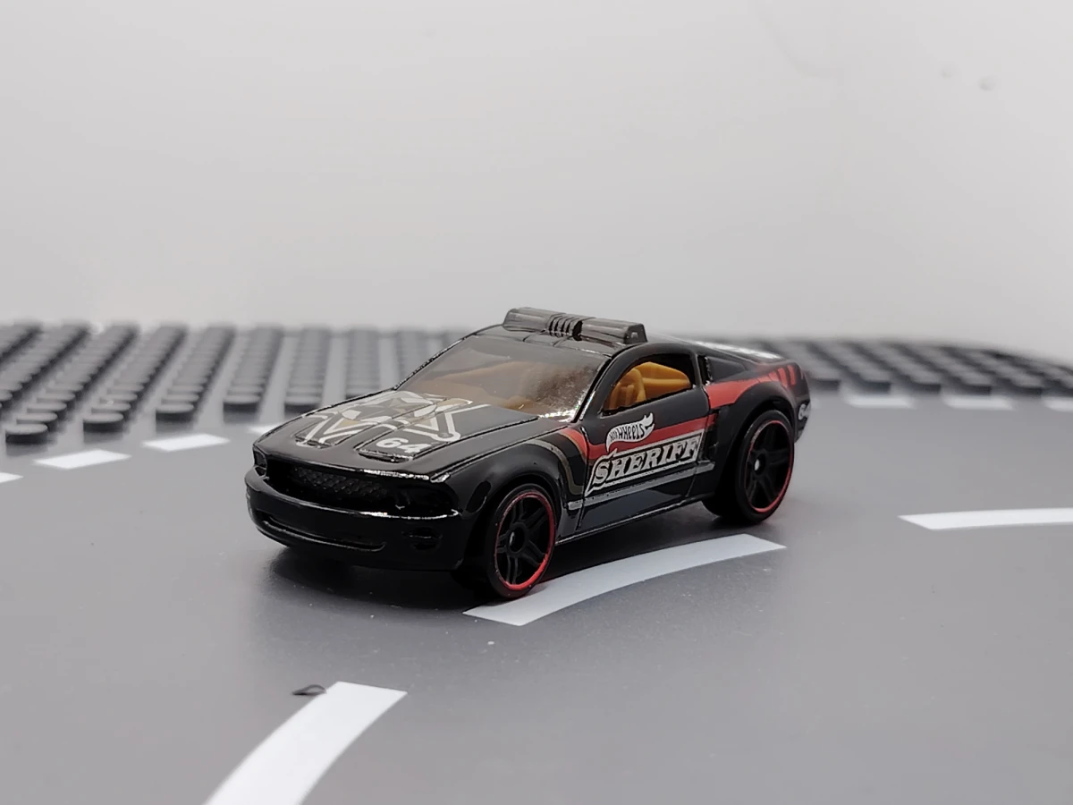 2015 Ford Mustang GT Concept Black: No Package: Image 2