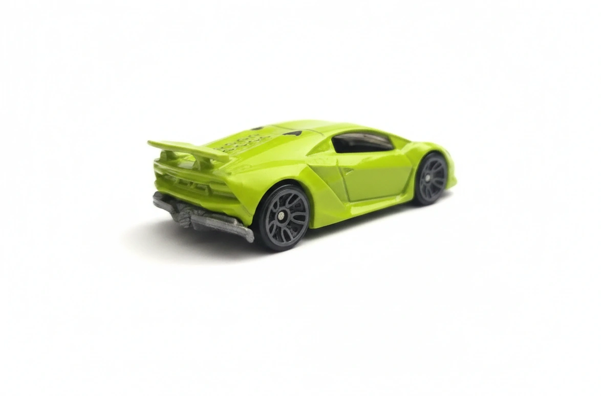 2015 Lamborghini Sesto Elemento Green: No Package: Image 3