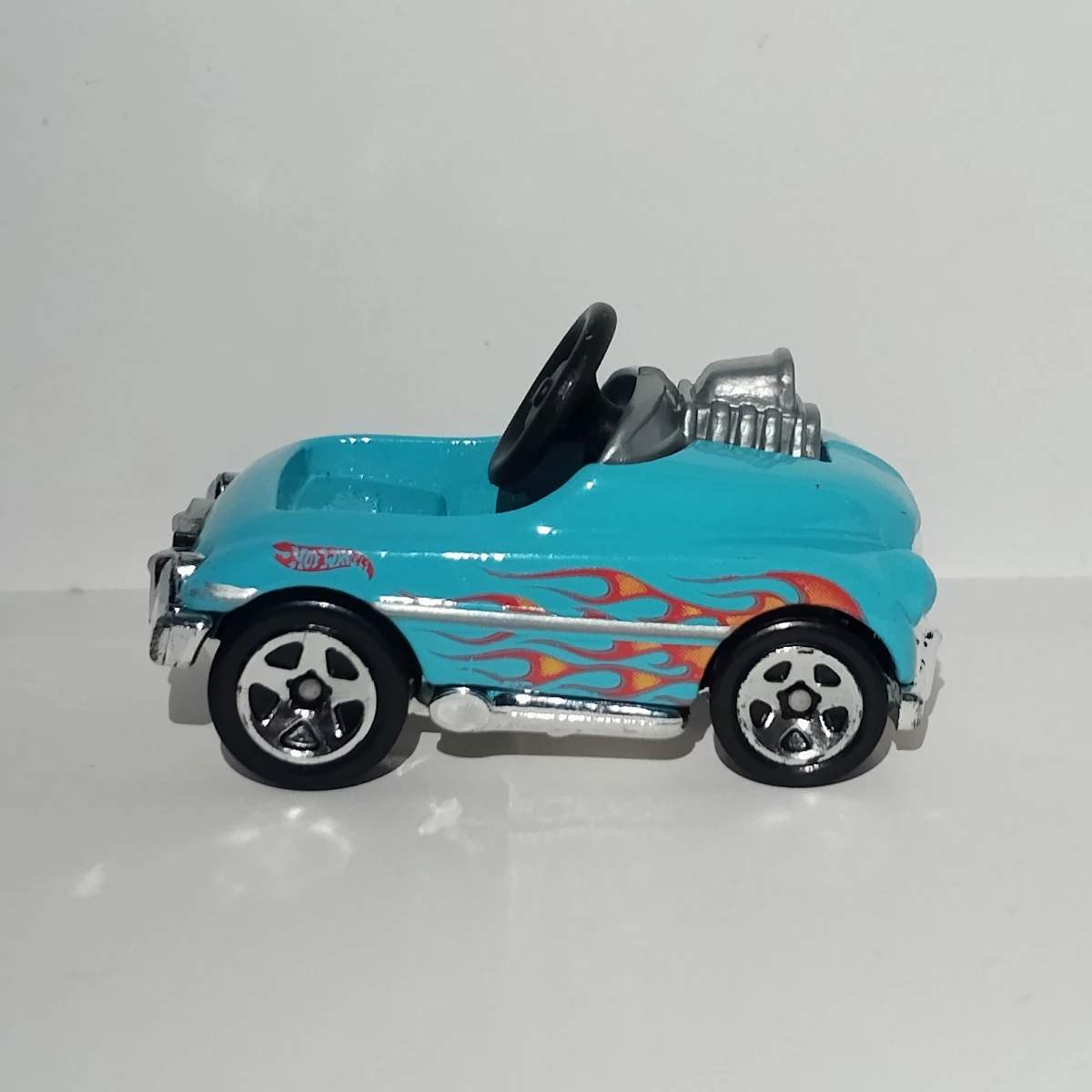 2015 Pedal Driver Blue: No Package: Image 2