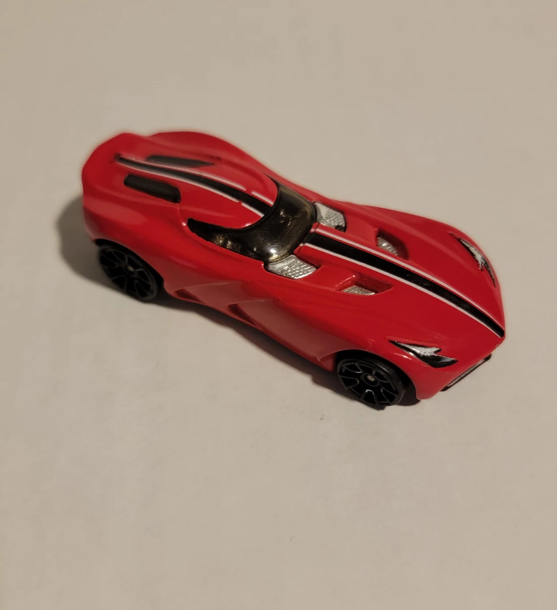 2015 Velocita Red: No Package: Image 2