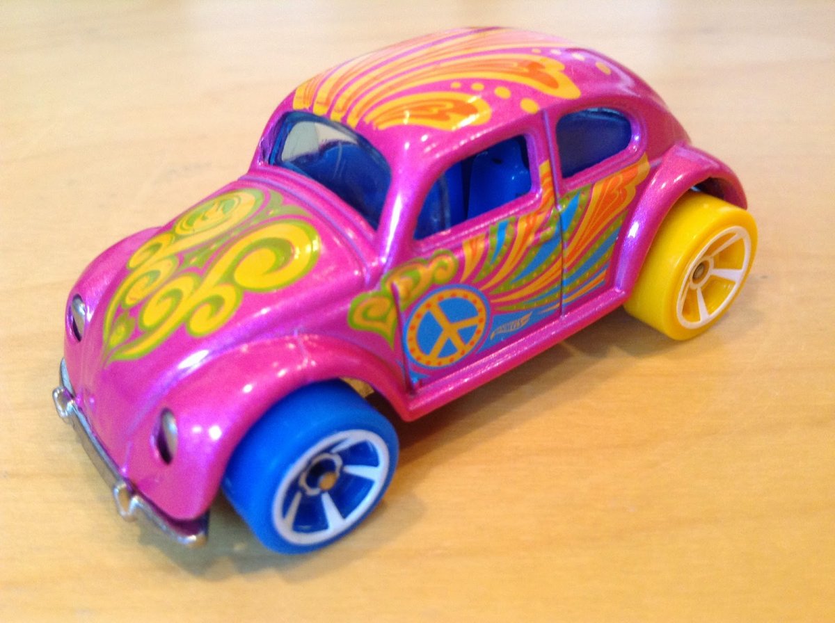 2015 Volkswagen Beetle Pink: Image 3