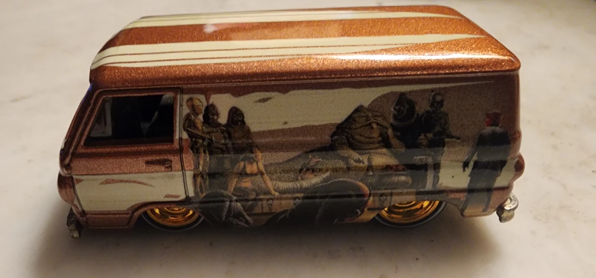 2016 66 Dodge A100 Bronze: No Package: Image 3